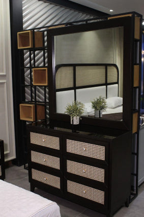 Roux Bed Set