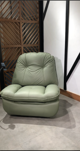 Pluff Recliner